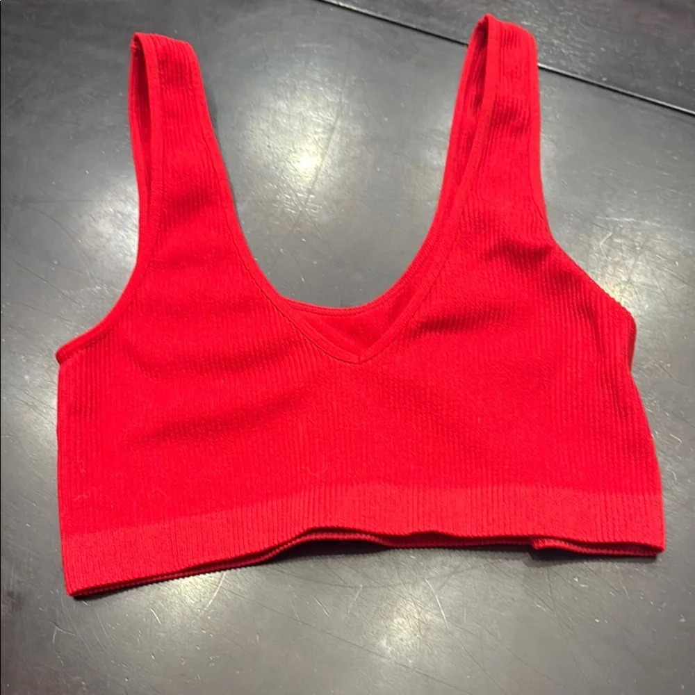 Vibrant Red Ribbed Crop Top - Picture 1 of 2